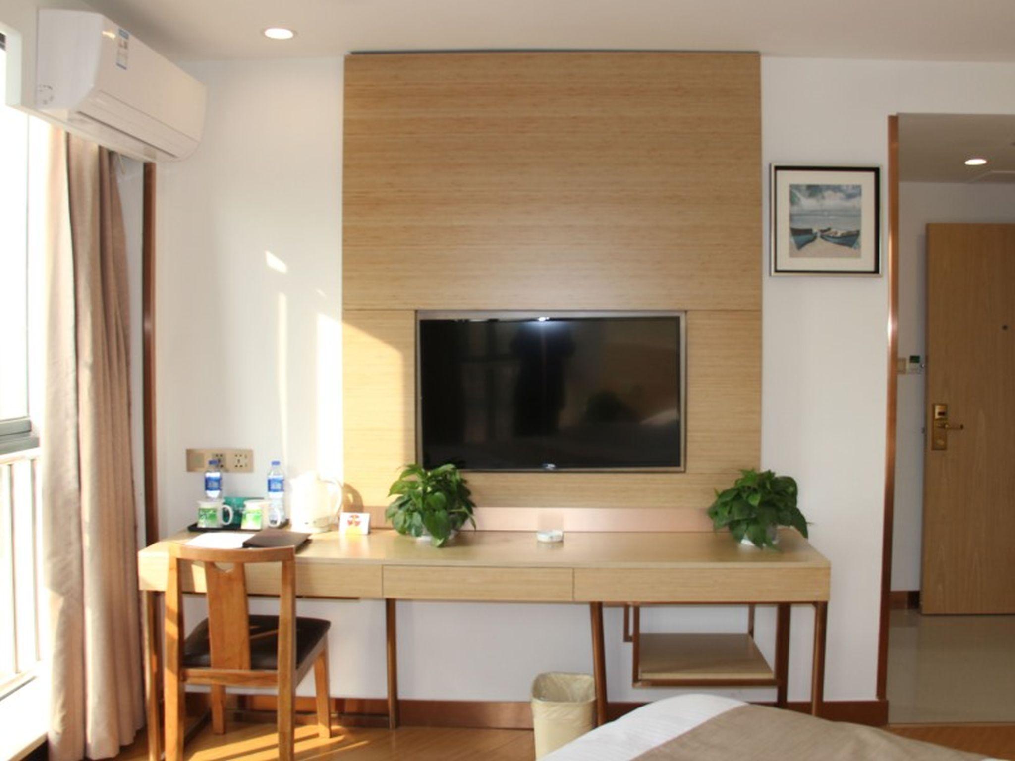 Greentree Inn Shanghai Minhang District Beiqiao Subway Station Express Hotel Exterior foto