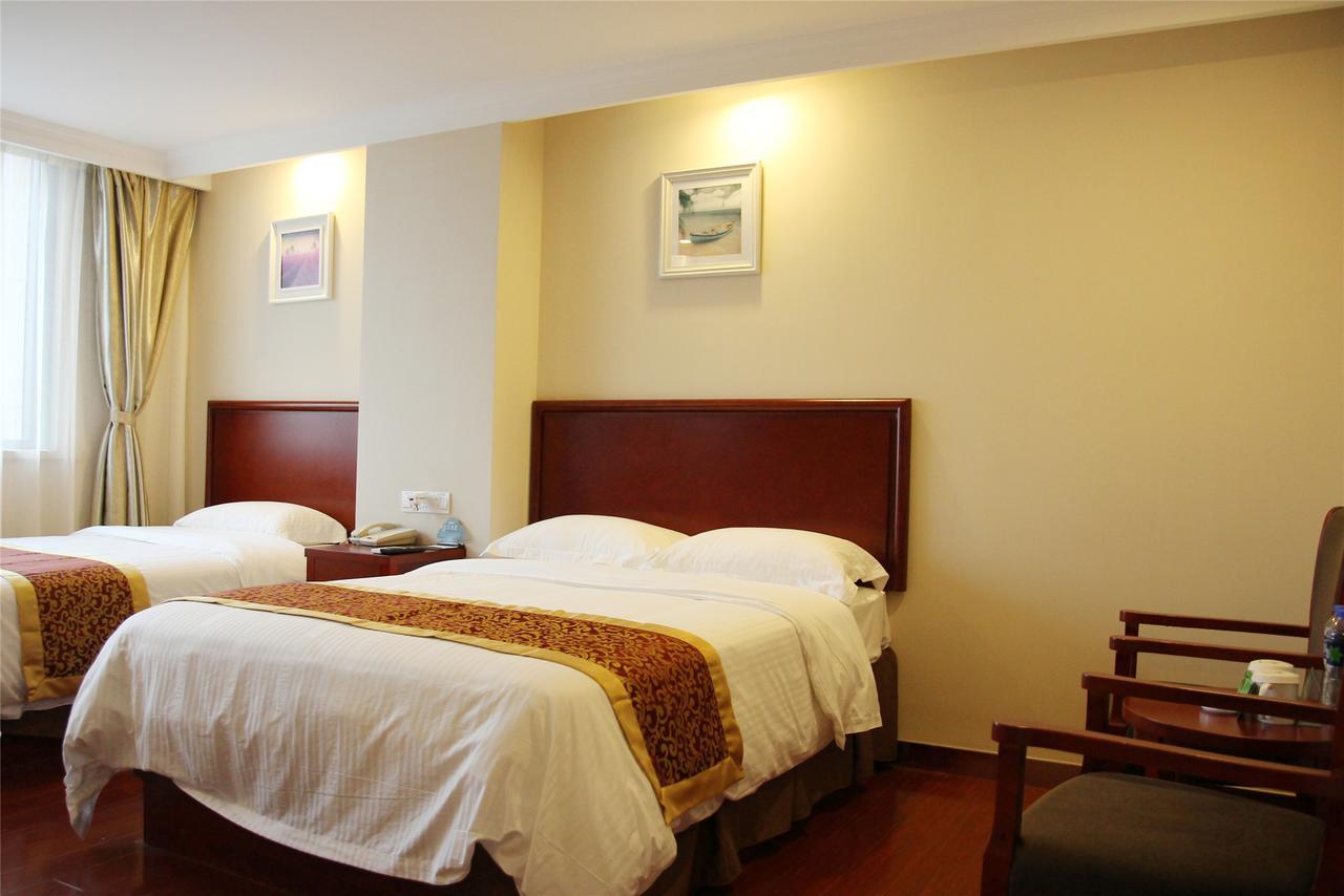 Greentree Inn Shanghai Minhang District Beiqiao Subway Station Express Hotel Exterior foto