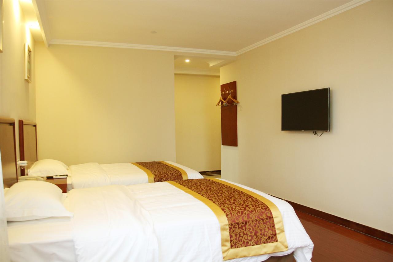 Greentree Inn Shanghai Minhang District Beiqiao Subway Station Express Hotel Exterior foto