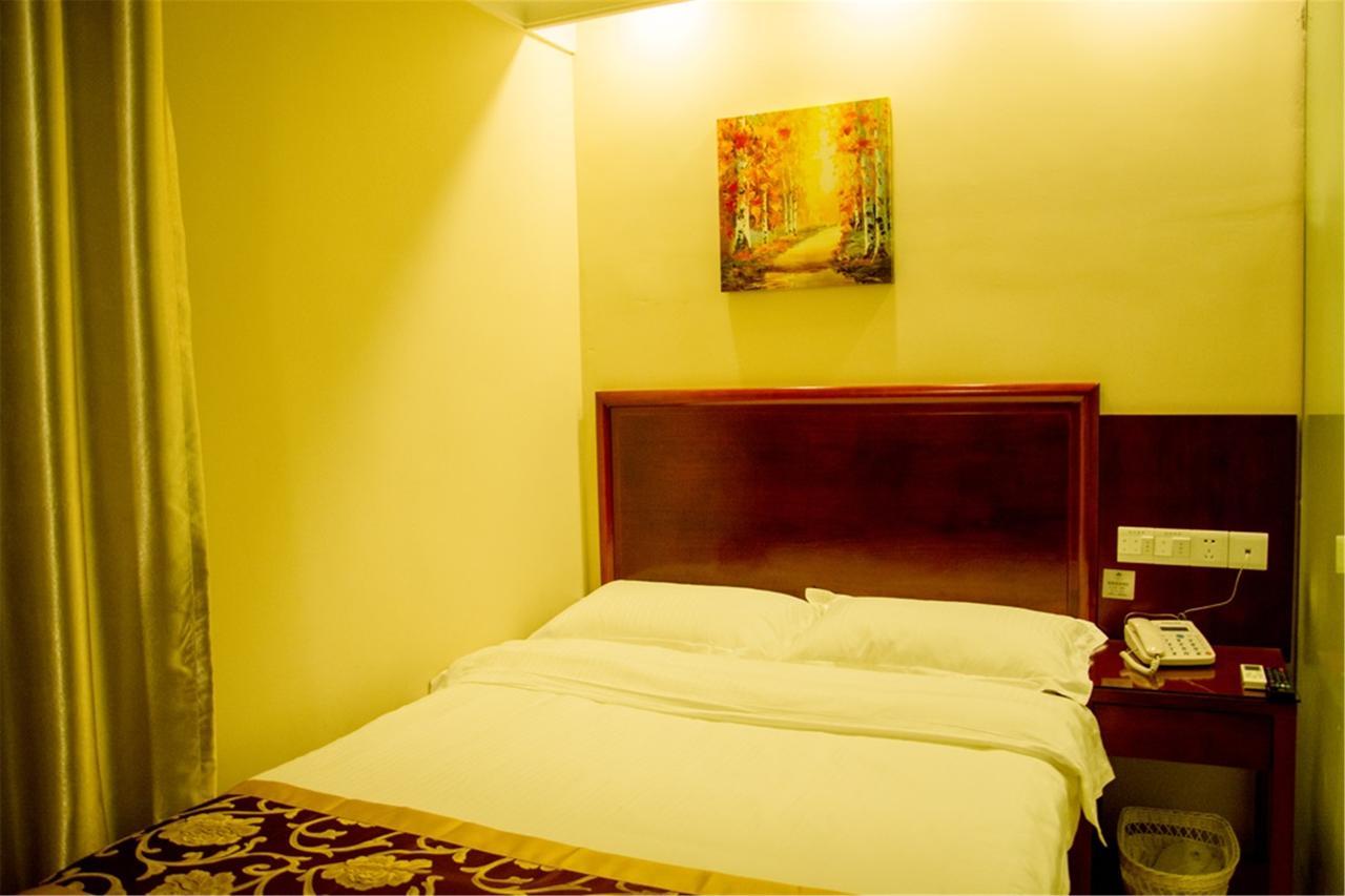 Greentree Inn Shanghai Minhang District Beiqiao Subway Station Express Hotel Exterior foto